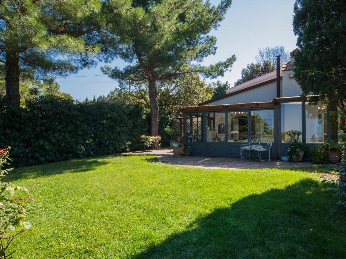 Villa La Casa Vivente By Interhome リヴォルノ エクステリア 写真