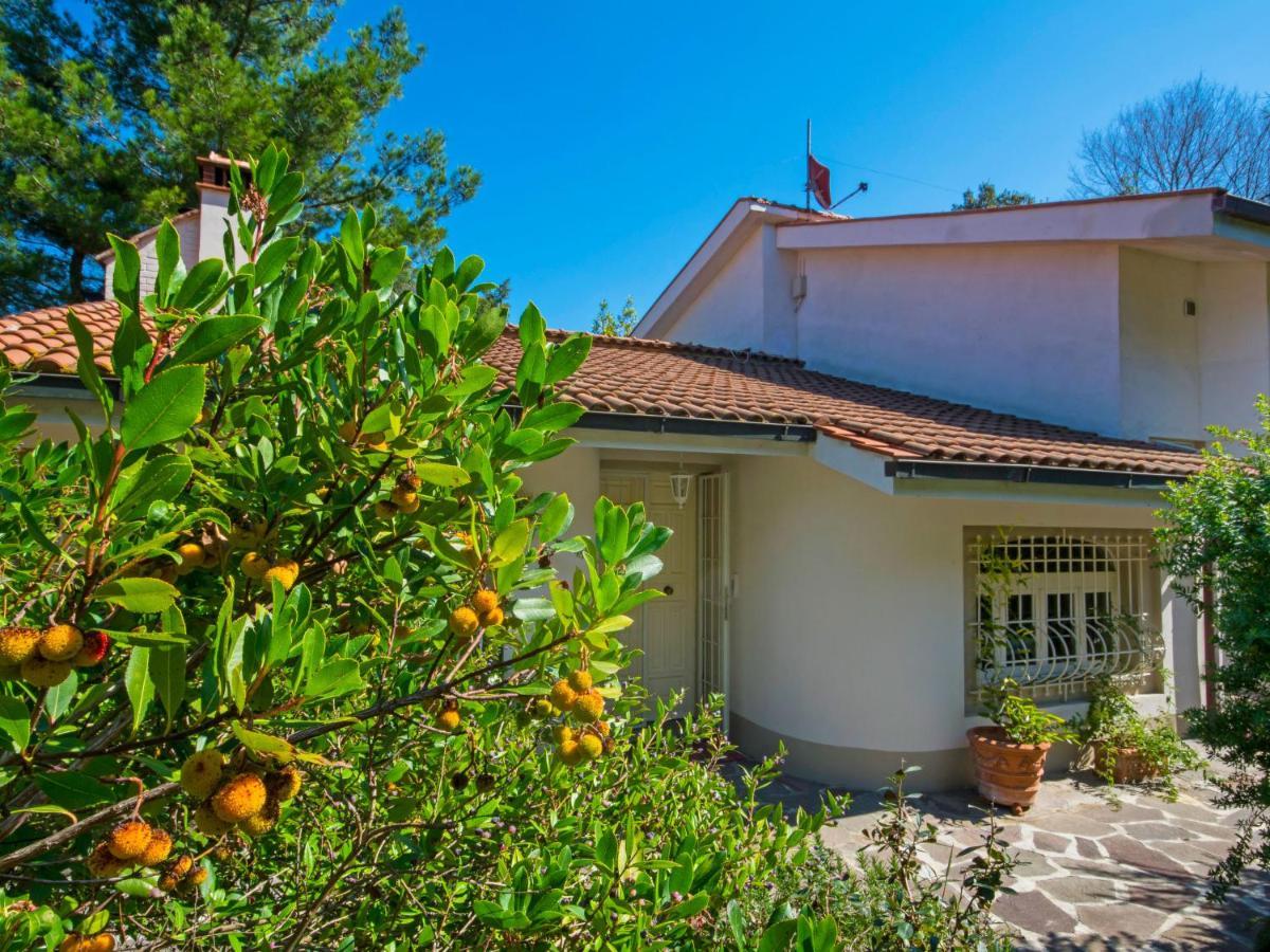 Villa La Casa Vivente By Interhome リヴォルノ エクステリア 写真